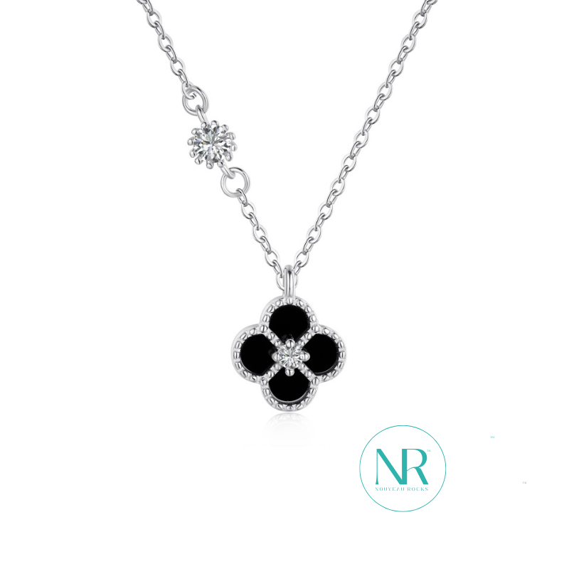 MyMiss 18K Gold-Plated Sterling Silver Black Agate Clover Necklace – Gem  Hooray 珠宝汇